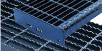 stair tread grating
