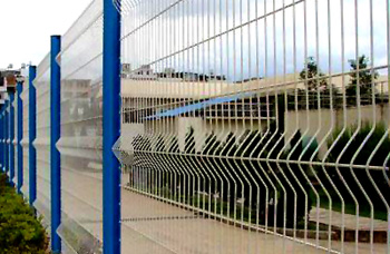 triangle bending fence